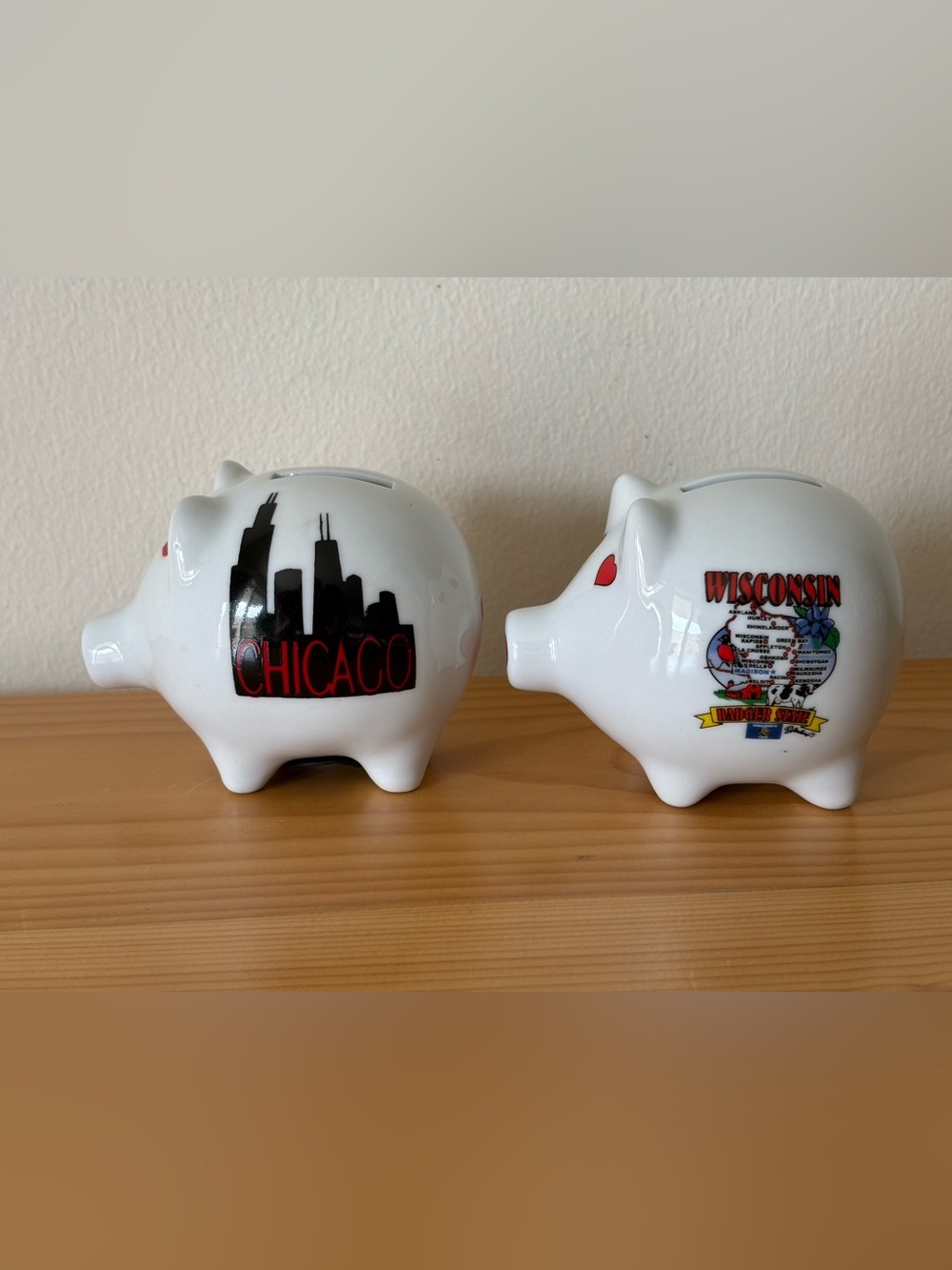 Lot of 2 Vintage White Ceramic Piggy Banks – Chicago Skyline & Wisconsin Badger